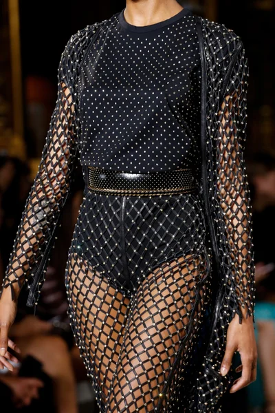 Look 125